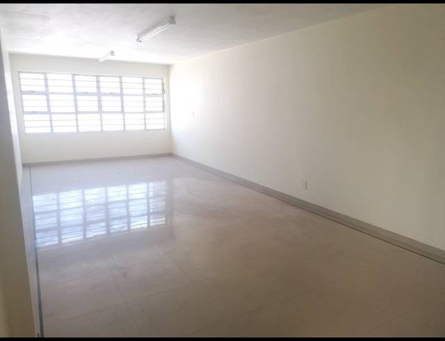 325M² BUILDING FOR SALE IN DURBAN CENTRAL